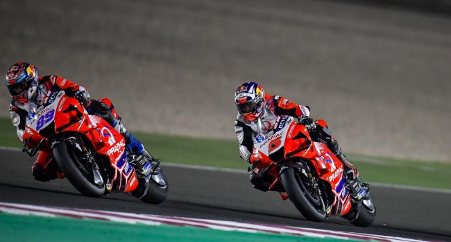 Ternyata Martin Sengaja Tak Lewati Zarco Demi Juara Dunia – NontonMotoGP 6 Ternyata Martin Sengaja Tak Lewati Zarco Demi Juara Dunia