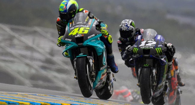 Lorenzo Ungkap Penyebab Utama Jeleknya Hasil Balap Rossi – NontonMotoGP 6 Lorenzo Ungkap Penyebab Utama Jeleknya Hasil Balap Rossi