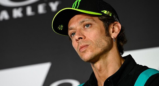 Marquez Sindir Rossi, Ngapain Balap Kalau Hanya Finis 15 – NontonMotoGP 6 Marquez Sindir Rossi, Ngapain Balap Kalau Hanya Finis 15