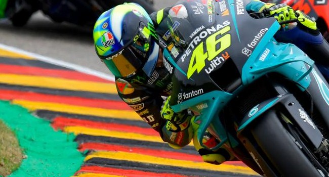 Lorenzo Dukung Penuh Rossi Pindah ke Ducati MotoGP 2022
