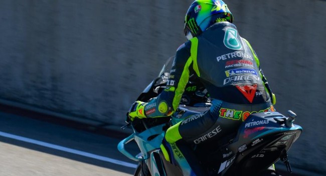 Petronas Tak Mau Pakai Rossi Lagi Tahun Depan – NontonMotoGP 6 Petronas Tak Mau Pakai Rossi Lagi Tahun Depan