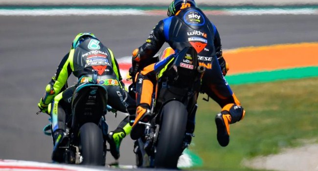 Aramco Bantah Dukung VR46? Ini Penjelasan Rossi – NontonMotoGP 6 Aramco Bantah Dukung VR46, Ini Jawaban Rossi