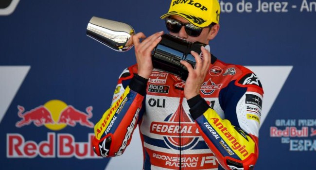 Naik ke MotoGP, Pembalap Indonesian Racing Langsung Tantang Rossi – NontonMotoGP 6 Naik ke MotoGP, Pembalap Indonesian Racing Langsung Tantang Rossi