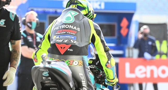 Binder: Rossi Legenda Olahraga, Hero MotoGP