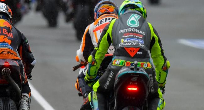 Rossi Pensiun Sangat Merugikan MotoGP – NontonMotoGP 6 Marquez: Rossi Pensiun Sangat Merugikan MotoGP