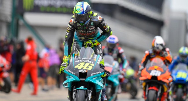 Hanya Rossi Pembalap yang Selalu Dihormati Walau Tidak Menang Lagi – NontonMotoGP 6 Hanya Rossi Pembalap yang Selalu Dihormati Walau Tidak Menang Lagi