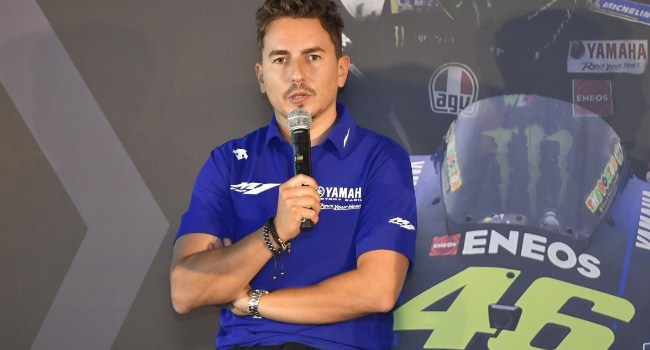 Lorenzo Bongkar Rahasia Terbesar Yamaha – NontonMotoGP 6 Lorenzo Bongkar Rahasia Terbesar Yamaha