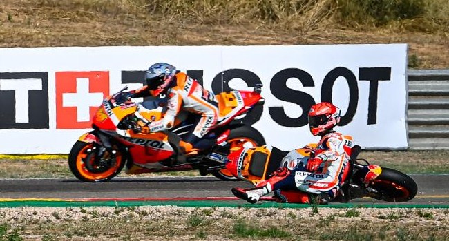 Angkat Tangan Tak Sanggup Atasi Masalah Marquez – NontonMotoGP 6 Pengakuan Honda: Angkat Tangan Tak Sanggup Atasi Masalah Marquez