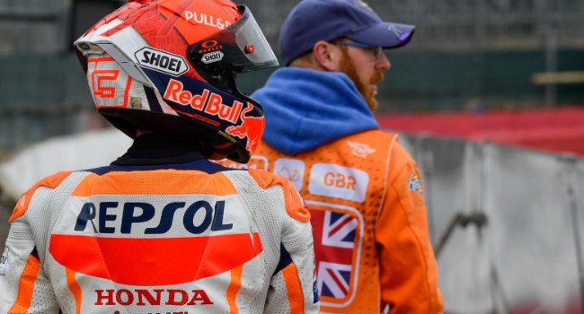 Marquez atau Rossi, Siapa Pembalap dengan Gaji Tertinggi di MotoGP?