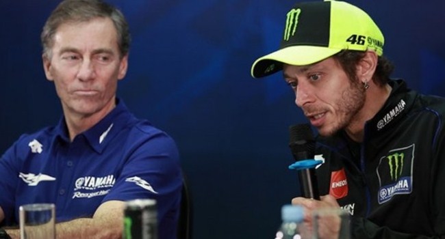 Bos Yamaha: Rossi Gagal Juara Dunia 2015 Karena 'Banyak Omong'