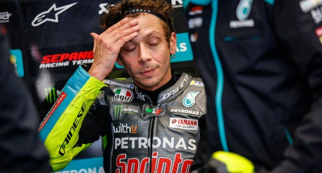 Rossi Penakut Tak Ingin Bertandem Pembalap Jago – NontonMotoGP 6 Ayah Lorenzo: Rossi Penakut Tak Ingin Bertandem Pembalap Jago
