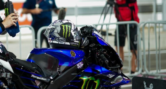 Sangat Penasaran Ingin Geber Yamaha M1 MotoGP – NontonMotoGP 6 Pengakuan Stoner: Sangat Penasaran Ingin Geber Yamaha M1 MotoGP