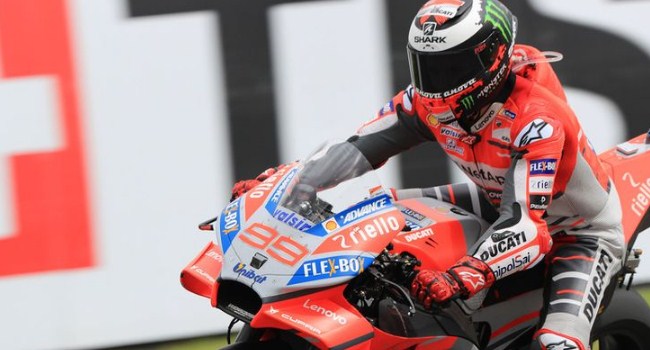 Saya Ingin Tetap Bersama Ducati – NontonMotoGP 6 Pengakuan Lorenzo: Saya Ingin Tetap Bersama Ducati