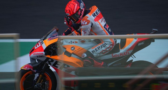 Kontrak 4 Tahun Marquez Ambisi Kalahkan Rossi, Tapi Gagal – NontonMotoGP 6 Lorenzo: Kontrak 4 Tahun Marquez Ambisi Kalahkan Rossi, Tapi Gagal