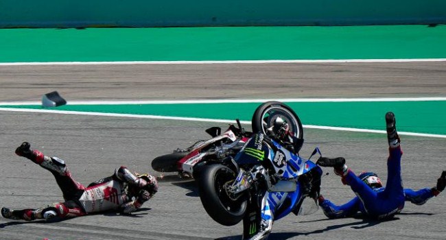 Rins Serang Stewards Panel MotoGP, Nakagami Harus Dilarang Balapan?