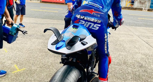 Semakin Aneh! Suzuki Pakai Sayap 'Telinga Kelinci' di MotoGP Jepang – NontonMotoGP 6 Semakin Aneh! Suzuki Pakai Sayap 'Telinga Kelinci' di MotoGP Jepang