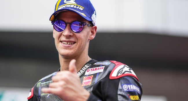 Kenapa Quartararo Bertahan dengan Yamaha Padahal Keluhkan Motor? – NontonMotoGP 6 Miller: Kenapa Quartararo Bertahan dengan Yamaha Padahal Keluhkan Motor?
