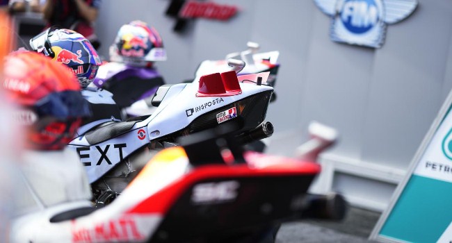 Parah! Repsol Honda dan Gresini Racing Saling Bully di Media Sosial