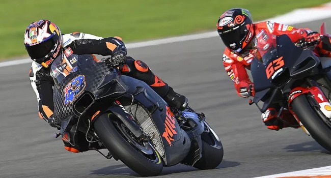 Ducati Tak Khawatir Rahasia Motor Bocor ke KTM – NontonMotoGP 6 Ducati Tak Khawatir Rahasia Motor Bocor ke KTM