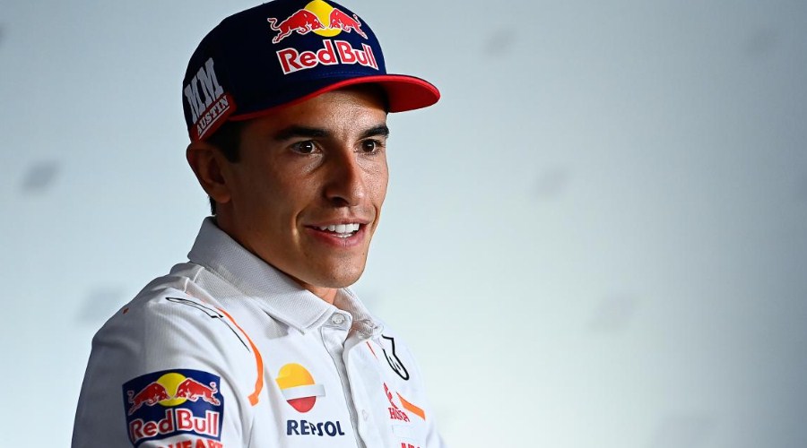 Ungkit Sepang Clash 2015, Marquez Salahkan Rossi – NontonMotoGP 6 Ungkit Sepang Clash 2015, Marquez Salahkan Rossi