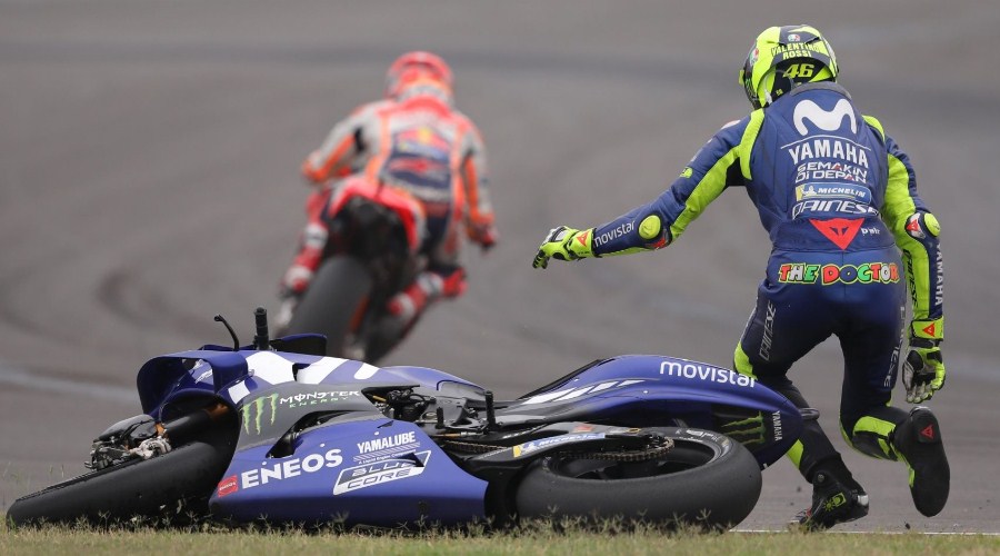Marquez Lampiaskan Amarahnya ke Rossi: Tak Ada Lagi Kata Damai