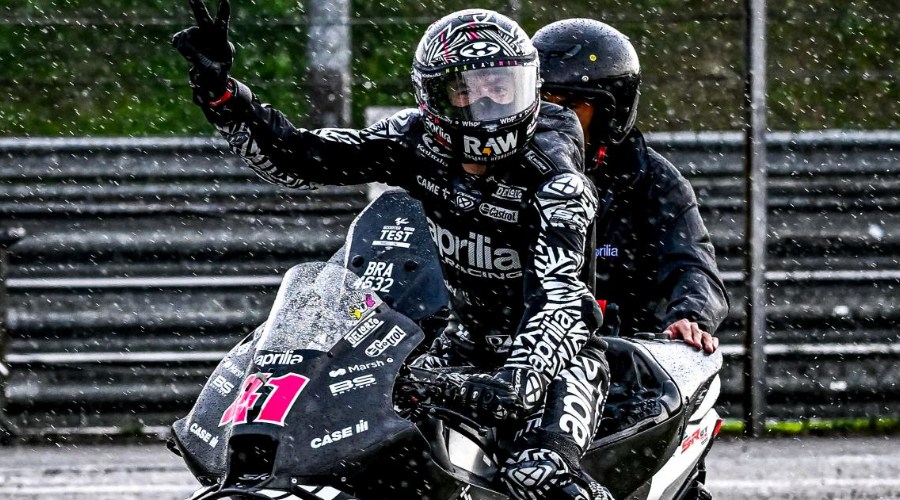 Tes Sepang Konyol, Lebih Baik Nonton Netflix – NontonMotoGP 6 Aleix: Tes Sepang Konyol, Lebih Baik Nonton Netflix