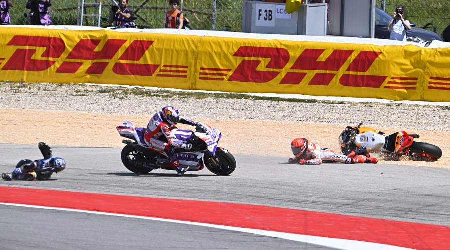 MotoGP 2023 Sangat Berbahaya, Empat Pembalap Berakhir di Rumah Sakit – NontonMotoGP 6 MotoGP 2023 Sangat Berbahaya, Empat Pembalap Berakhir di Rumah Sakit