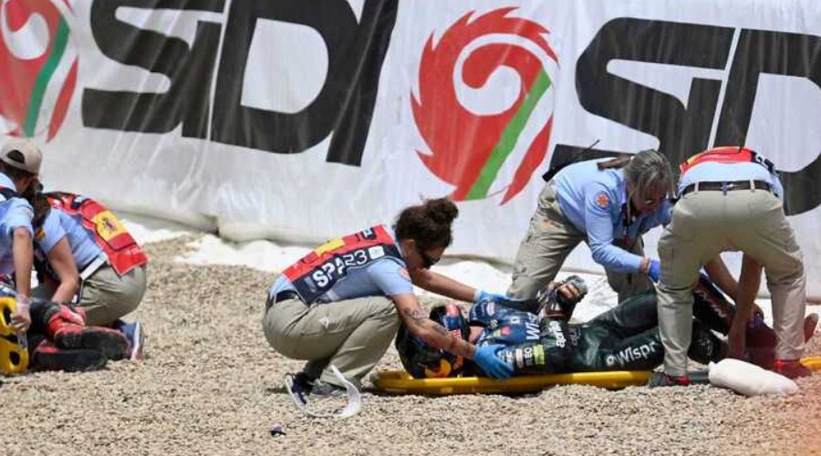 BREAKING! Oliveira Patah Tulang Humerus Akibat Kecelakaan Jerez