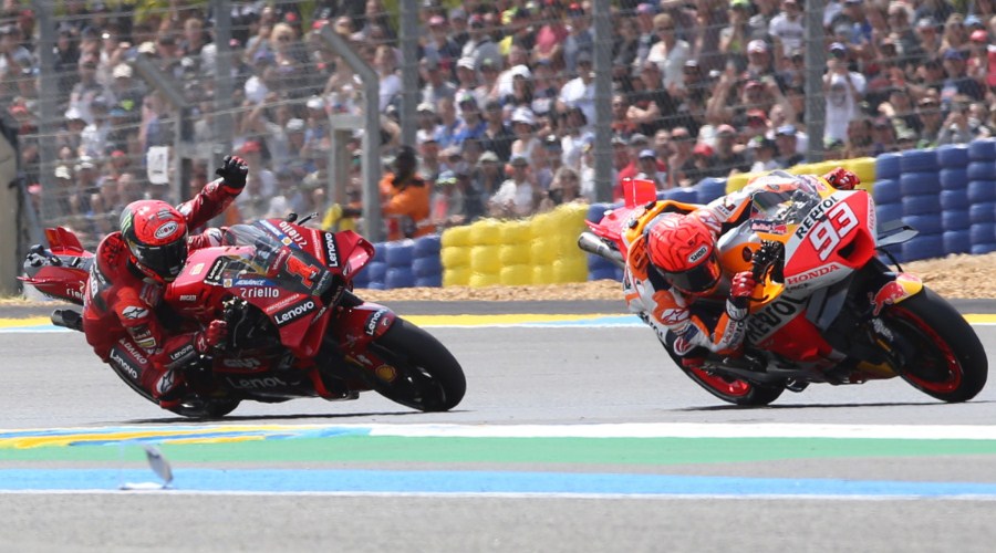 Bagnaia Harus Minta Maaf ke Marquez, Bukannya Mengeluh – NontonMotoGP 6 Checa: Bagnaia Harus Minta Maaf ke Marquez, Bukannya Mengeluh