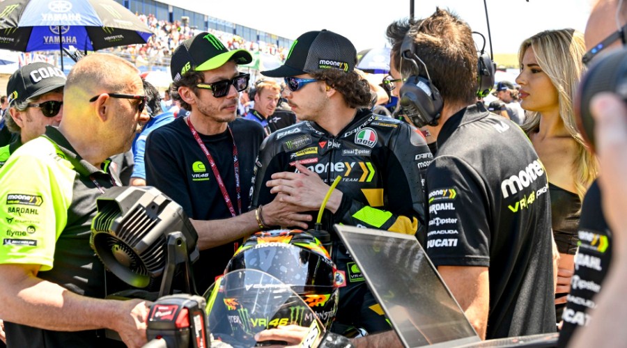 Lorenzo Takjub Tim Satelit VR46 Milik Rossi Kuasai MotoGP