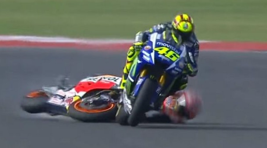 Tabrakan Bagnaia-Vinales Mirip Insien Rossi-Marquez Argentina 2015 – NontonMotoGP 6 Reggiani: Tabrakan Bagnaia-Vinales Mirip Insien Rossi-Marquez Argentina 2015