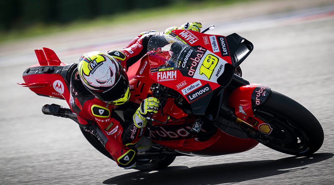 Cakep Pake Banget! Ini Dia Penampilan Perdana Bautista dengan Ducati MotoGP 2023 – NontonMotoGP 6 Cakep Pake Banget! Ini Dia Penampilan Perdana Bautista dengan Ducati MotoGP 2023