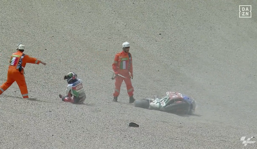 Cedera Patah Kaki, Alex Rins Harus Operasi Dua Kali – NontonMotoGP 6 MotoGP Italia: Cedera Patah Kaki, Alex Rins Harus Operasi Dua Kali