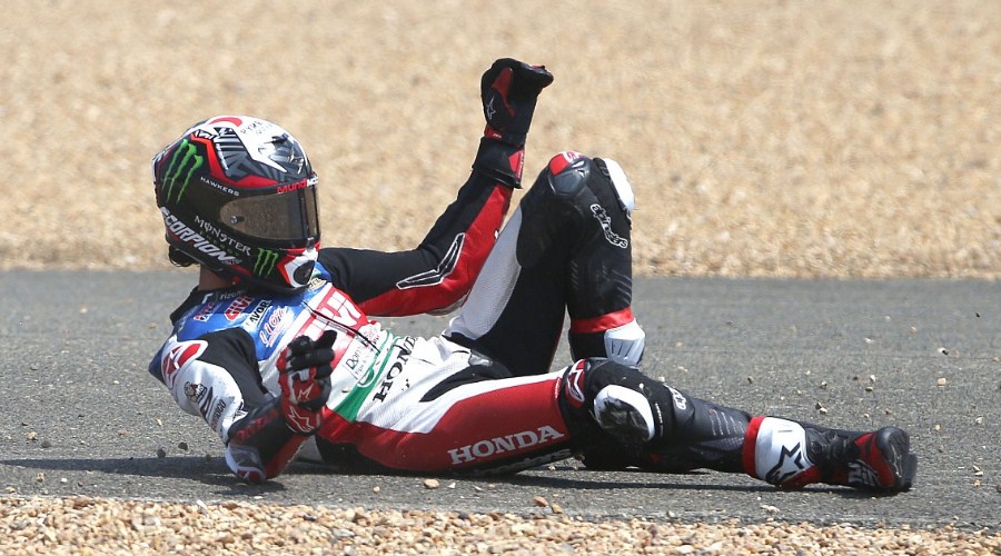 Kecelakan Sprint Race, Rins Cedera Patah Kaki – NontonMotoGP 6 MotoGP Italia: Kecelakan Sprint Race, Rins Cedera Patah Kaki