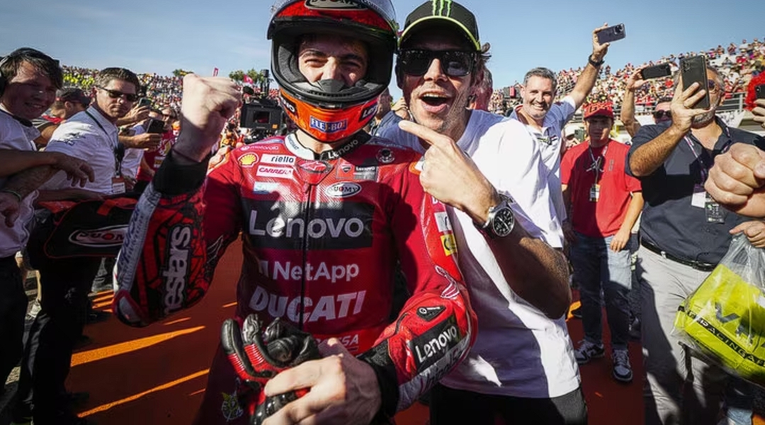 Bagnaia Tak Mau Tiru Cara Rossi Jadi Ikon MotoGP
