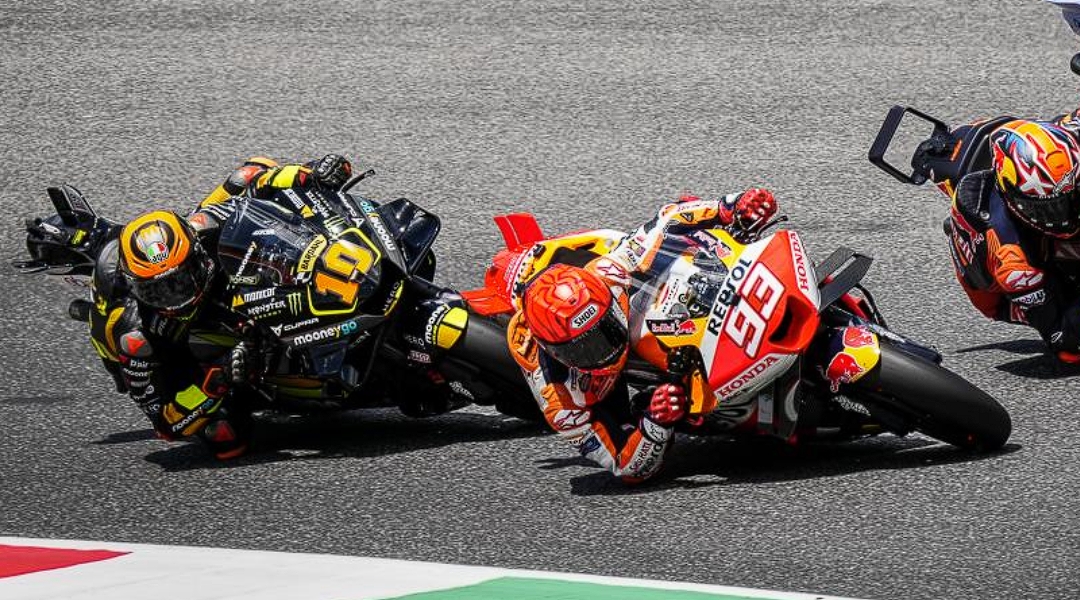 Marquez Tak Terkalahkan Jika Pakai Ducati – NontonMotoGP 6 Bradl: Marquez Tak Terkalahkan Jika Pakai Ducati