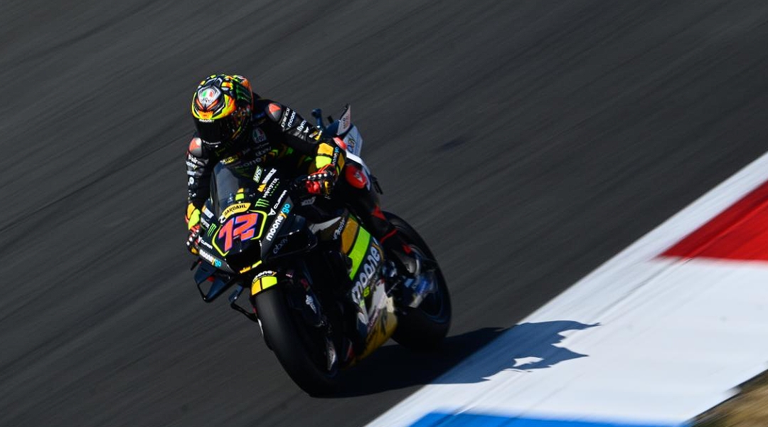 Tanpa Kontrol Traksi, Bezzecchi Paling Jago Bawa Motor MotoGP – NontonMotoGP 6 Stoner: Tanpa Kontrol Traksi, Bezzecchi Paling Jago Bawa Motor MotoGP