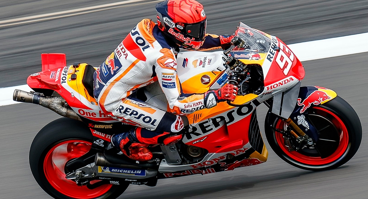 P13, Marquez Kebingunan dengan Motornya Sendiri – NontonMotoGP 6 MotoGP Inggris: P13, Marquez Kebingunan dengan Motornya Sendiri