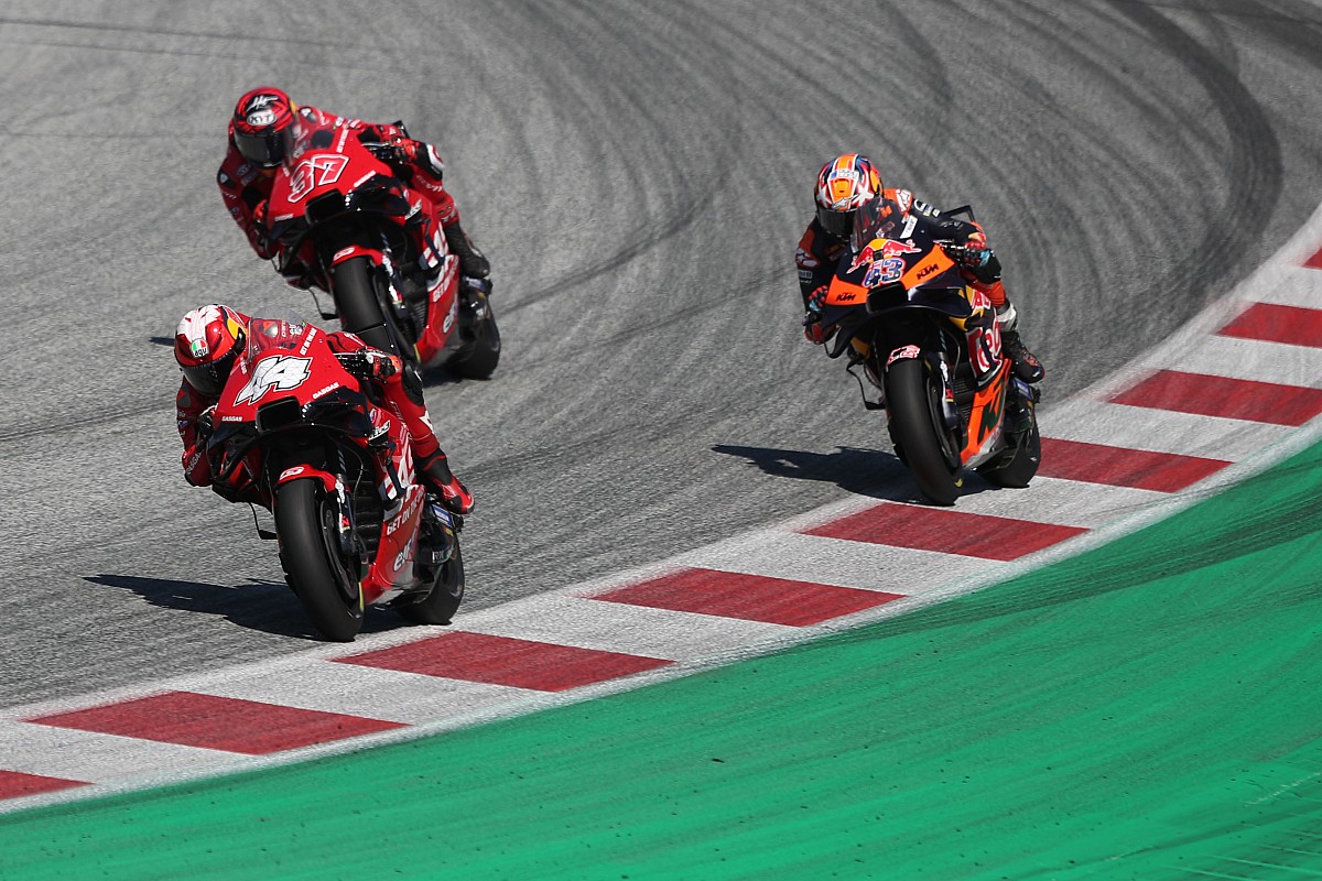 KTM Akan Melobi Dorna untuk Tambahan Dua Grid MotoGP 2024 6 KTM Akan Melobi Dorna untuk Tambahan Dua Grid MotoGP 2024