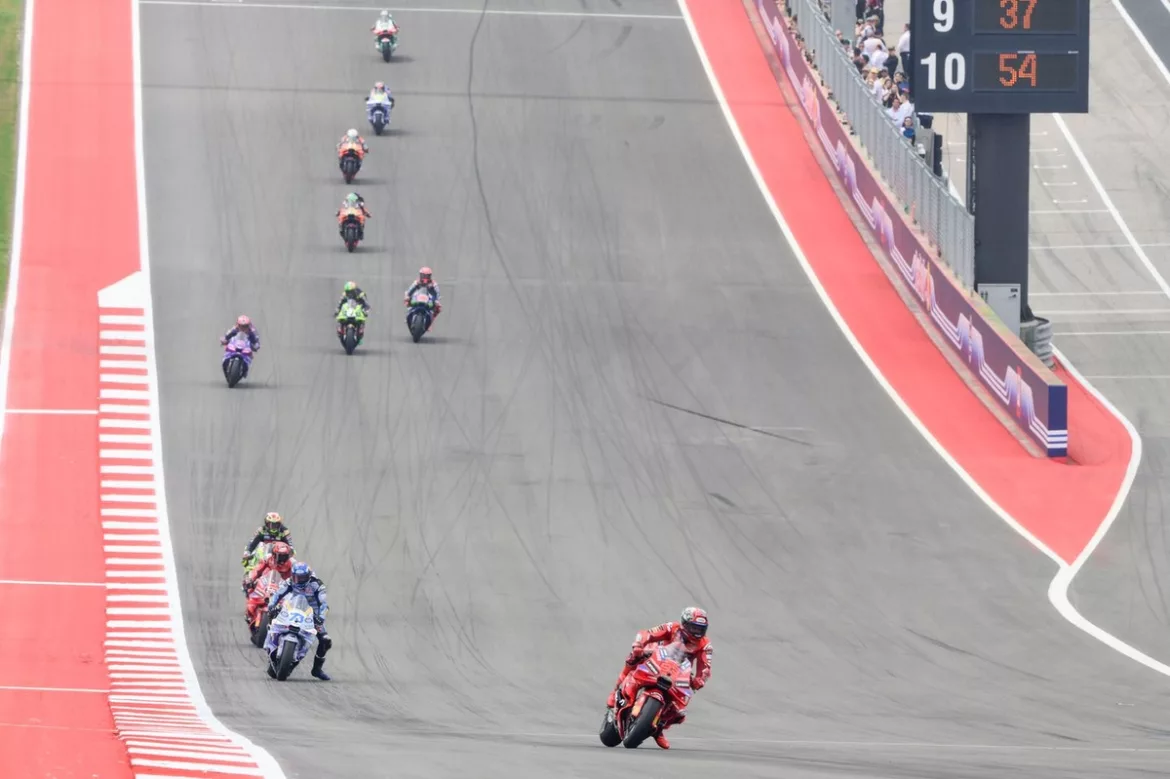 Bagnaia Raih Kemenangan di MotoGP Amerika Marquez Terjatuh Dramatis