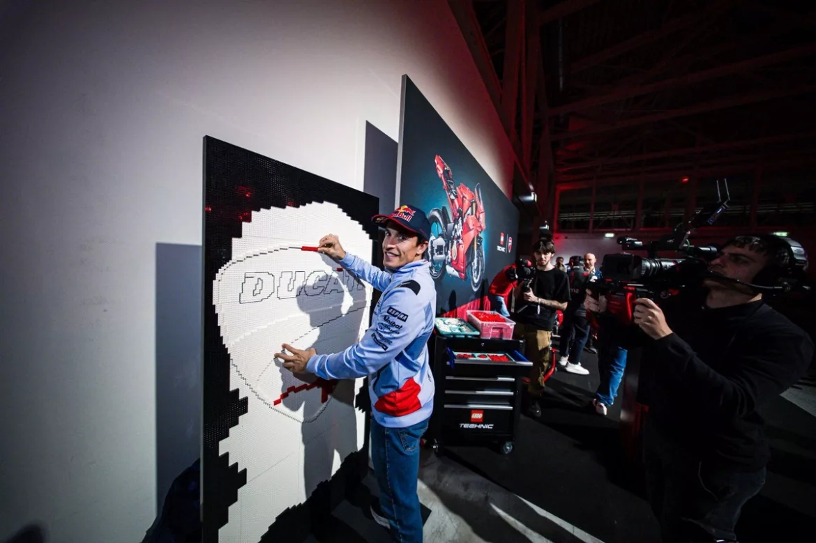 Marc Marquez Donasikan Hadiah Kemenangan di MotoGP Thailand