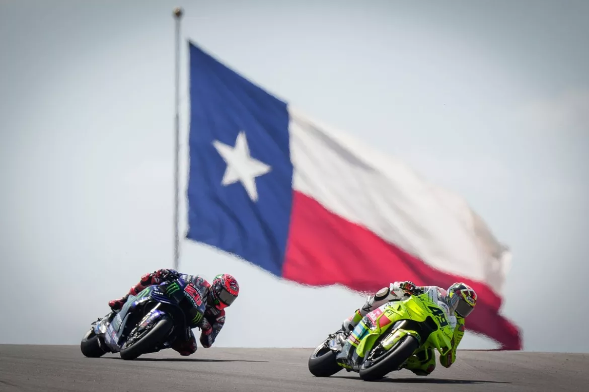 Pertunangan Romantis di MotoGP Austin Cinta dan Balapan Bersatu